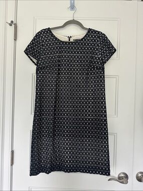 club monaco sculptural sleeve dress Club Monaco | Dresses | Club Monaco Patterned Sculptural Sleeve Dress Size 4